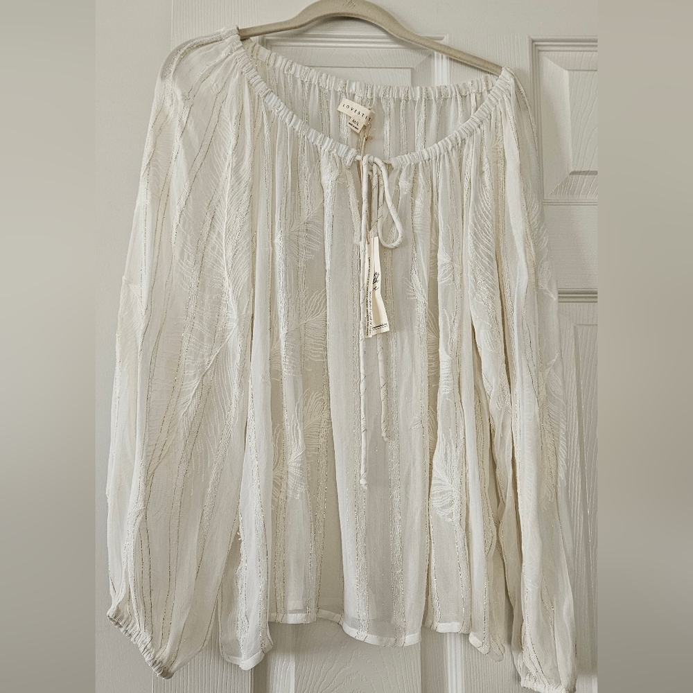 Lovestitch top